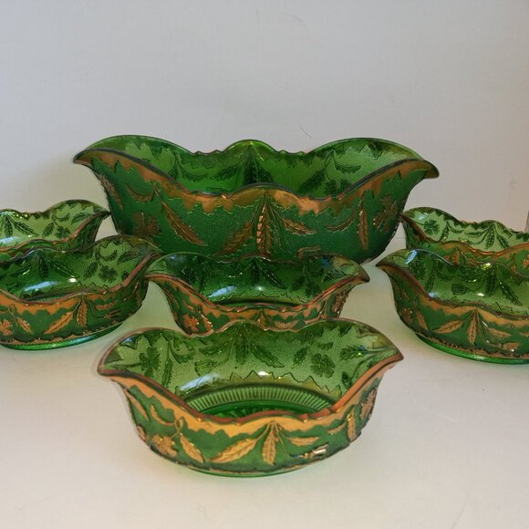 ANTIQUE U.S. GLASS EAPG Delaware Emerald Green Master Berry  1899 Victorian  EAPG US DELAWARE Glass Emerald Green & Gold  Fruit Bowl Set 7 Pc